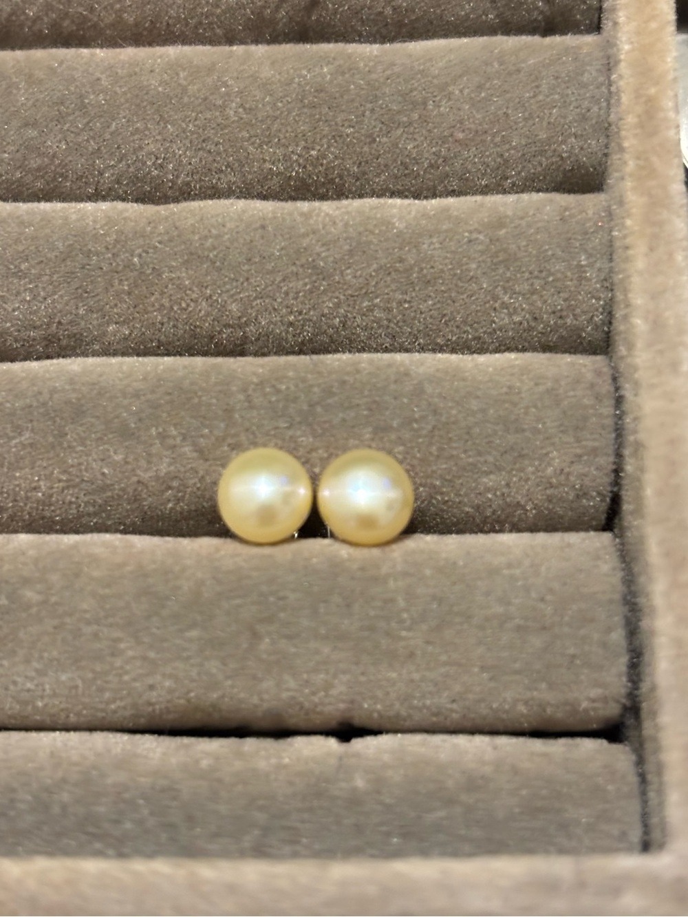 5.0-6.0mm Tahitian South Sea Pearl Stud Earrings with Sterling Silver Posts